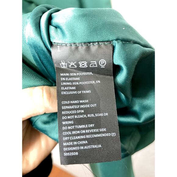 BARDOT Camellia One-shoulder Sheath Dress In Evergreen US 4 NWT - Picture 12 of 12